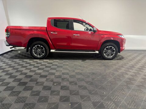 Mitsubishi L200 Barbarian 2.3 DI-D 4WD 6