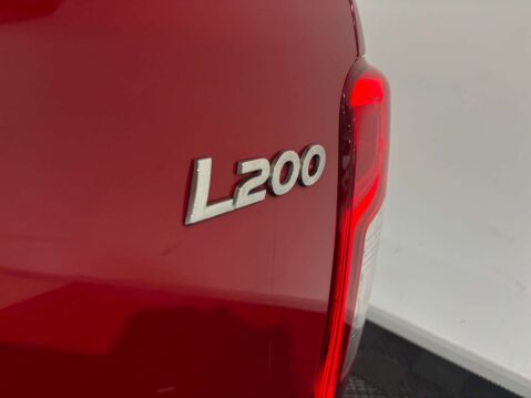 Mitsubishi L200 Barbarian 2.3 DI-D 4WD 40