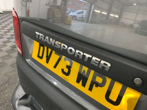 Volkswagen Transporter T28 Highline 2.0 TDI Semi-Auto SWB 37
