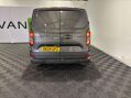 Ford Transit Custom 300 2.0 Limited EcoBlue SWB 23