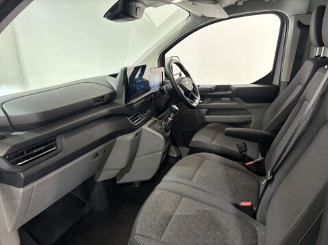 Ford Transit Custom 300 2.0 Limited EcoBlue SWB 14