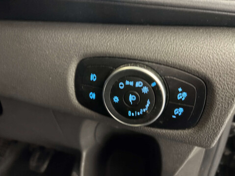 Ford Transit Custom 300 Limited EcoBlue 2.0 LWB 14