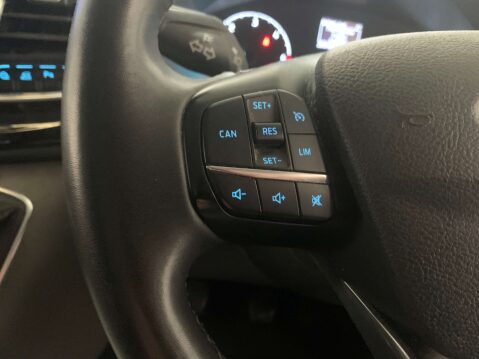 Ford Transit Custom 300 Limited EcoBlue 2.0 SWB 10