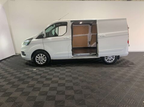 Ford Transit Custom 300 Limited EcoBlue 2.0 SWB 41