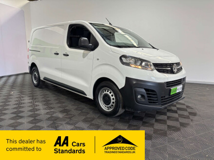 Vauxhall Vivaro F2900 Dynamic 1.5 SWB