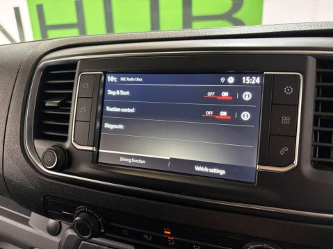 Vauxhall Vivaro F2900 Dynamic 1.5 SWB 19