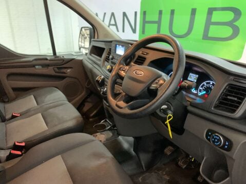 Ford Transit Custom 300 Leader 2.0 EcoBlue SWB 5