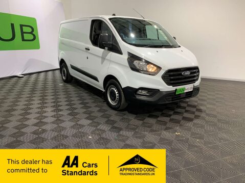 Ford Transit Custom 300 Leader 2.0 EcoBlue SWB 1