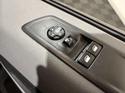 Vauxhall Vivaro F2900 Sportive 1.5 S/S LWB 19