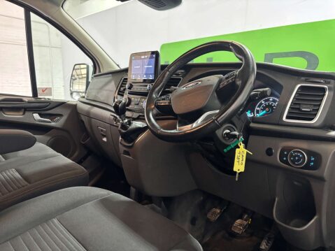 Ford Transit Custom 300 Limited 2.0 EcoBlue SWB 5