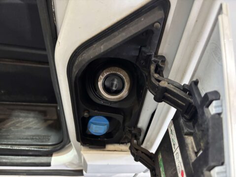 Ford Transit Custom 300 Limited 2.0 EcoBlue SWB 19