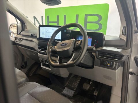 Ford Transit Custom 300 Limited EcoBlue A 2.0 SWB 5