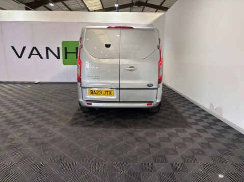 Ford Transit Custom 300 Limited 2.0 EcoBlue SWB 31