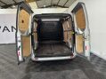 Ford Transit Custom 300 Limited 2.0 EcoBlue SWB 35