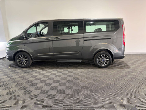 Ford Tourneo Custom 320 Titanium X MHEV 2.0 4dr 11