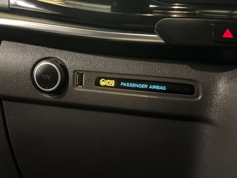 Ford Tourneo Custom 320 Titanium X MHEV 2.0 4dr 25