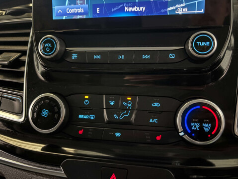 Ford Tourneo Custom 320 Titanium X MHEV 2.0 4dr 28