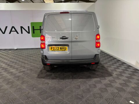 Vauxhall Vivaro F2900 Dynamic 1.5 SWB 34