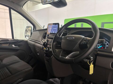 Ford Transit Custom 300 Limited EcoBlue 2.0 SWB 5
