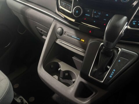 Ford Tourneo Custom 320 Titanium EcoBlue 2.0 Auto 4dr 16