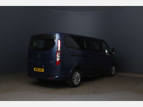 Ford Tourneo Custom 320 Titanium MHEV 2.0 4dr 17