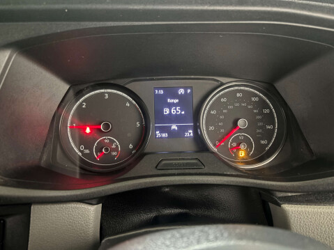 Volkswagen Transporter T28 Highline TDI 2.0 SWB 31