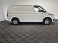 Volkswagen Transporter T28 Highline TDI 2.0 SWB 6