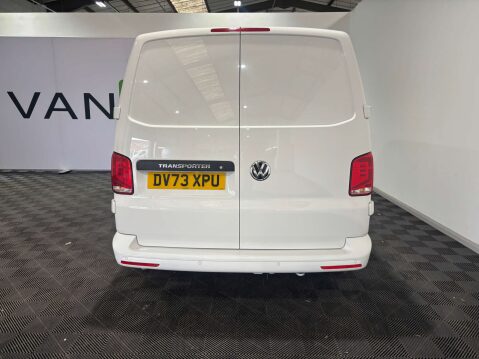 Volkswagen Transporter T28 Highline TDI 2.0 SWB 7