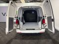 Volkswagen Transporter T28 Highline TDI 2.0 SWB 12