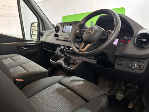 Mercedes-Benz Sprinter 315 Premium 2.0 CDI MWB 6