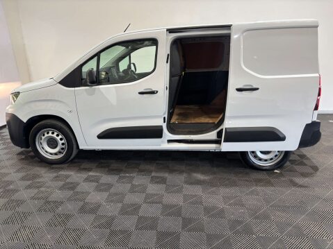 Peugeot Partner Professional Premium+ 1.5 BHDi 10