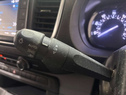 Peugeot Expert Professional Premium L1 Blue 2.0 HDi 28