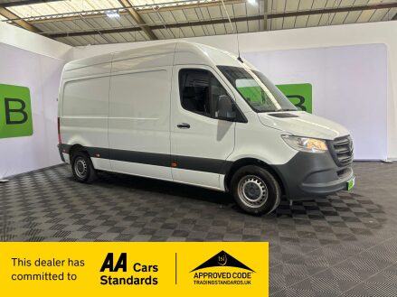 Mercedes-Benz Sprinter 315 Premium 2.0 CDI MWB