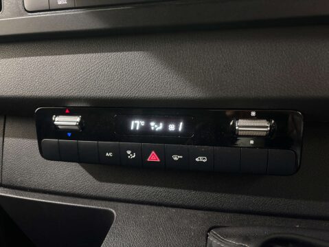 Mercedes-Benz Sprinter 315 Premium 2.0 CDI MWB 28