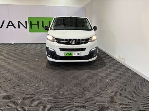 Vauxhall Vivaro F2900 Sportive 1.5 S/S 15