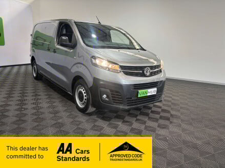 Vauxhall Vivaro F2900 Dynamic 1.5 S/S
