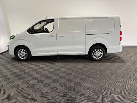 Vauxhall Vivaro F2900 Sportive 1.5 S/S 10