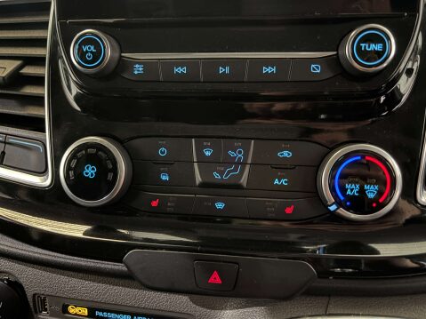 Ford Transit Custom 300 Limited 2.0 EcoBlue 26