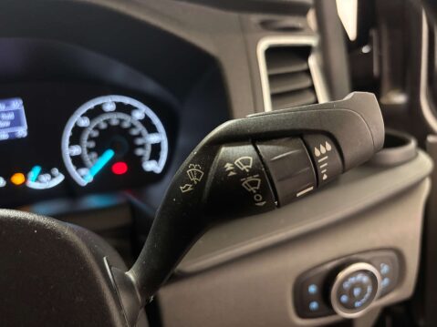 Ford Transit Custom 300 Limited 2.0 EcoBlue 31