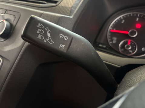 Volkswagen Caddy C20 Trendline 2.0 TDI 33