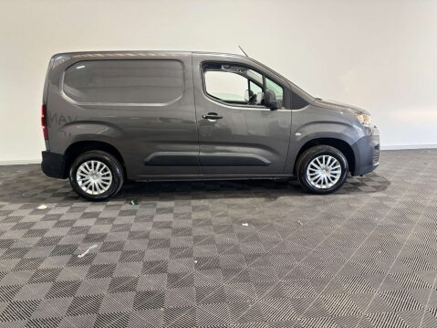 Citroen Berlingo 650 Enterprise Blue 1.5 HDi 6