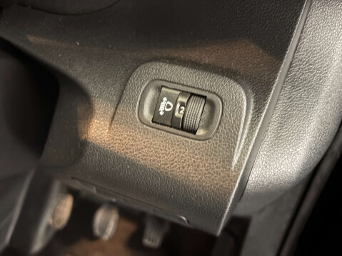 Peugeot Partner Premium Blue 1.5 HDi 18