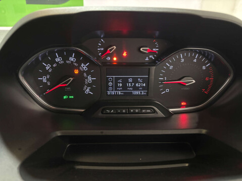 Peugeot Partner Premium Blue 1.5 HDi 20