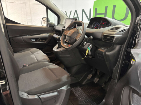 Peugeot Partner Premium Blue 1.5 HDi 23