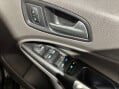 Ford Tourneo Connect 1.5 Tourneo Connect Grand Titanium TDCi 5dr 37