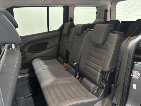 Ford Tourneo Connect 1.5 Tourneo Connect Grand Titanium TDCi 5dr 16