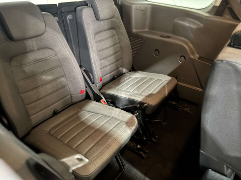 Ford Tourneo Connect 1.5 Tourneo Connect Grand Titanium TDCi 5dr 40