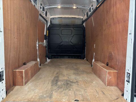 Ford Transit 350 Leader 2.0 LWB EcoBlue 10