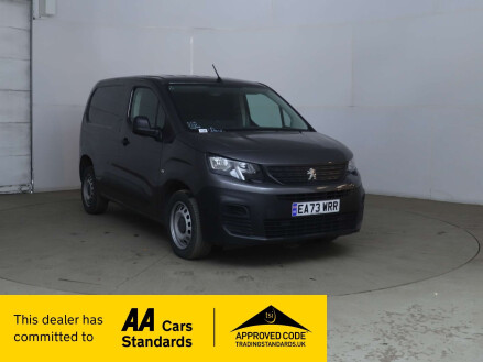 Peugeot Partner 1.5 Partner Professional Premium+ BHDi