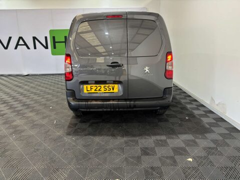 Peugeot Partner Professional Premium Blue 1.5 HDi 9
